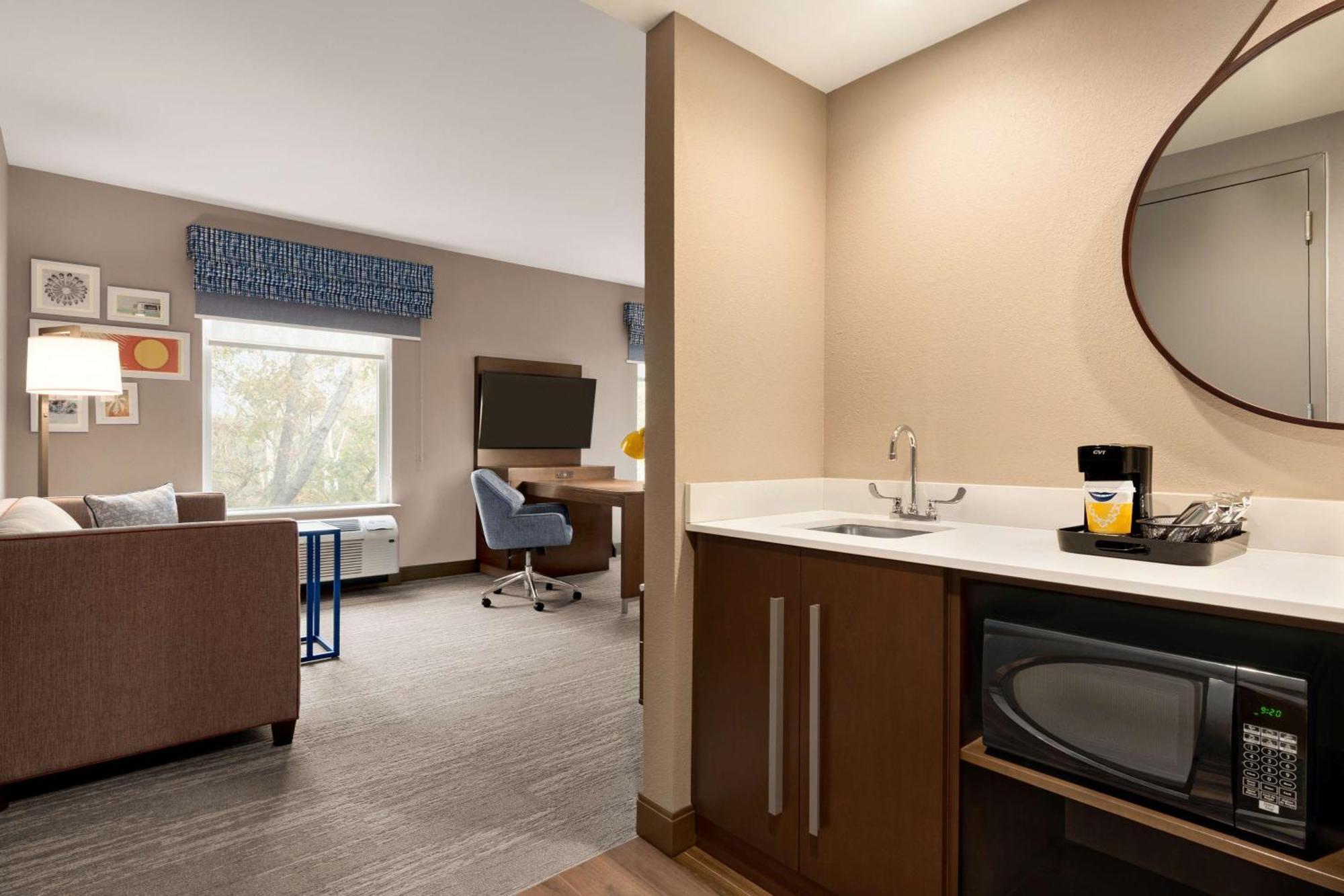 Hampton Inn & Suites Ocean City West West Ocean City Bagian luar foto